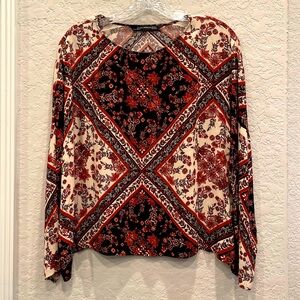 Zara Boho Style Woman’s Brown/Black/ Creme Floral Top / Blouse Size: XS Preloved